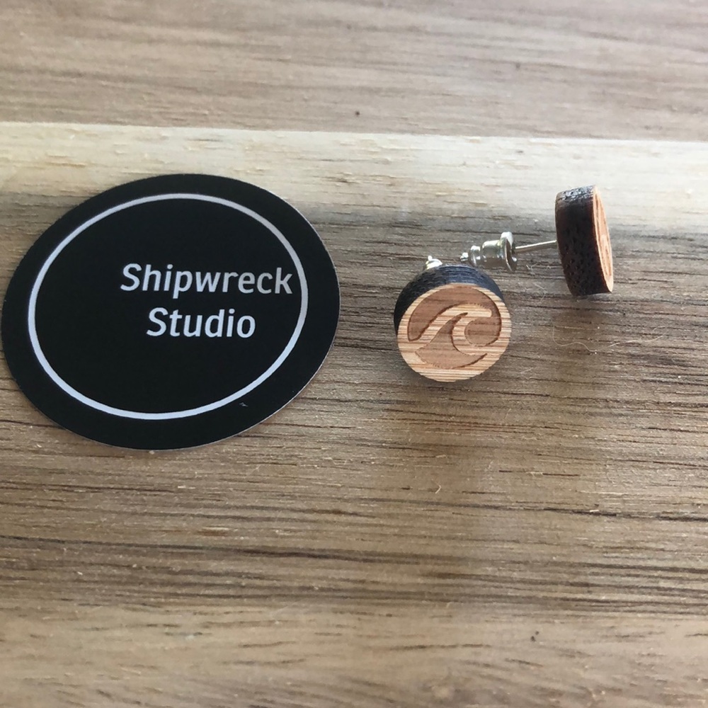 Wooden Wave Earrings Studs Brand New